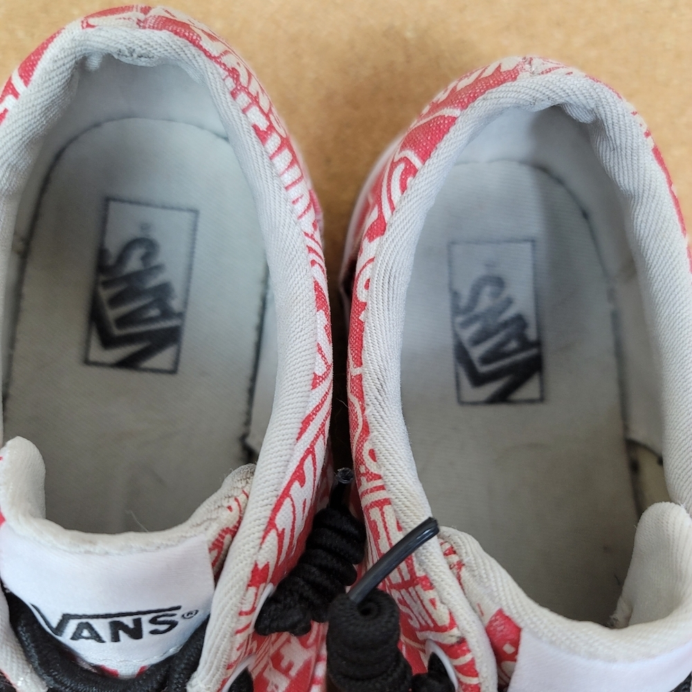 VANS Authentic youth Sneakers red white Size 2 youth Skateboard Shoes - Picture 6 of 6